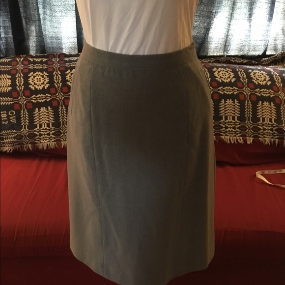 Grey Skirt Suit - Picture 2 of 8